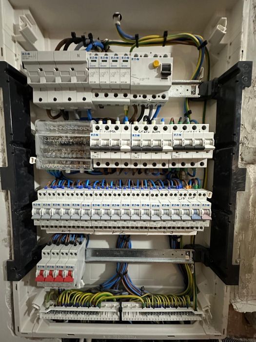 Intervenții electrice & fotovoltaice
