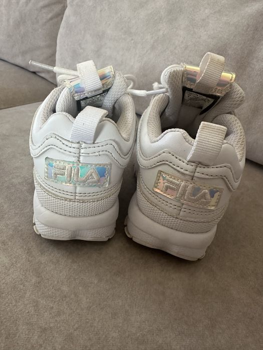 Adidasi Fila marime 22