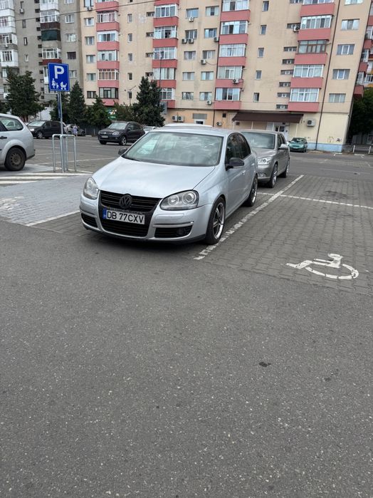 VOLKSWAGEN Jetta 2010 — imagine 4