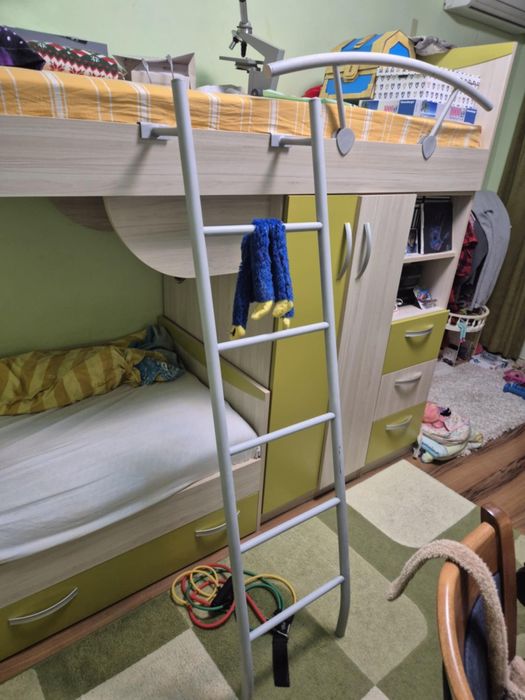 Детско обзавеждане-продавам