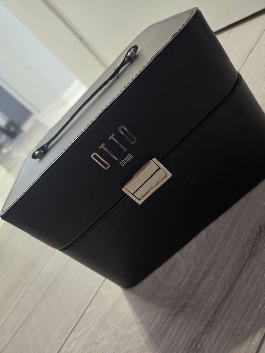 Професионална Титаниева маша за коса 4 в 1 ОТТО