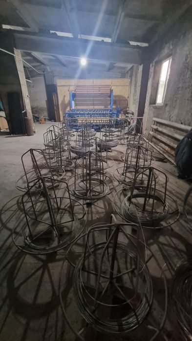 Станок по производству шарнирной сетки