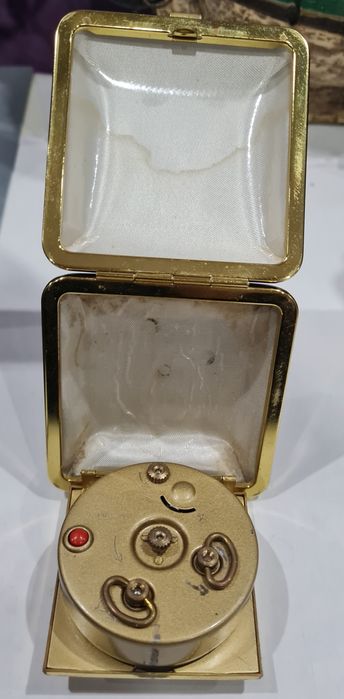 Junghans silentic alarm clock