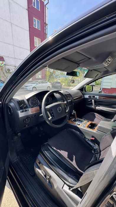 Продам срочо Volkswagen Touareg