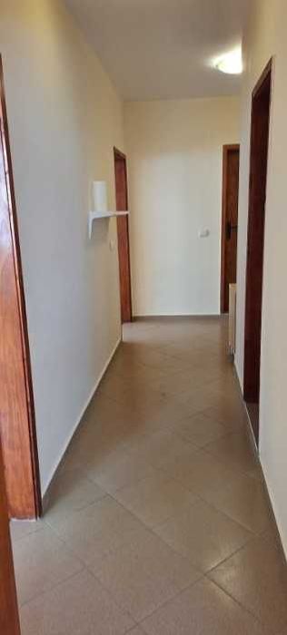 Дава се под наем Тристаен апартамент в София, Център - 106 кв.м за 809 € - Снимка #2