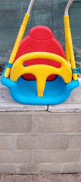 Запазена детска люлка