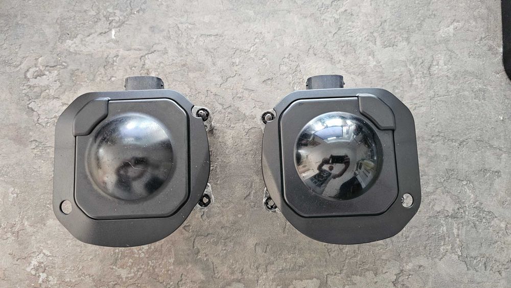 Distronic far ACC Senzor Radar VW Audi Skoda MATRIX led Mercedes