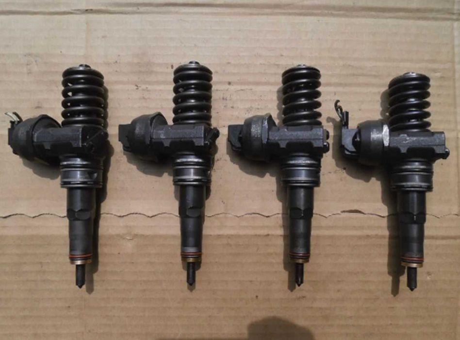 Injector Seat Altea 1.9 TDI 038130073AG
