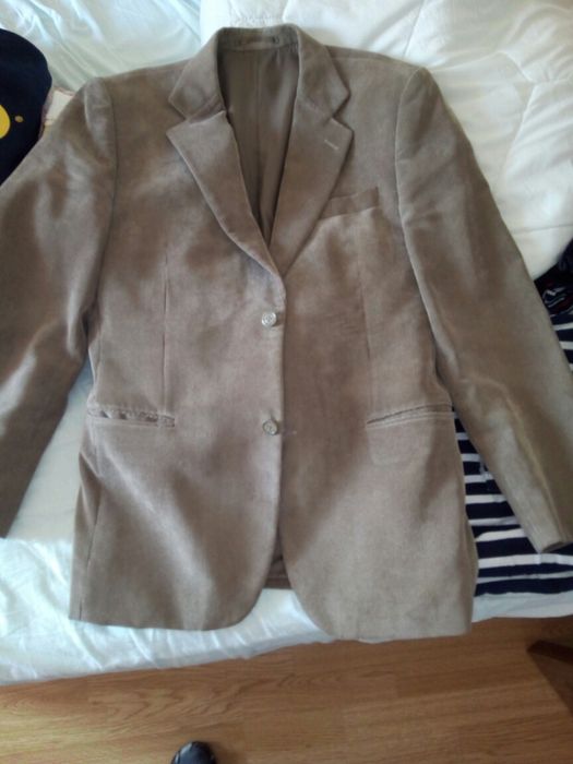 Costum raiat Barotti