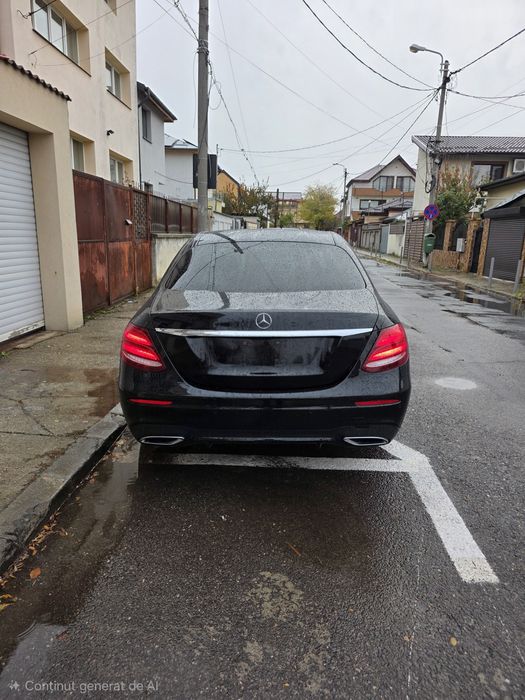 Mercedes E220d AMG pachet int/ext 30.000 eur