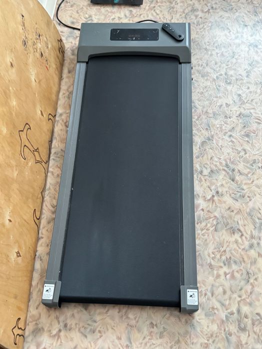 Продам беговую дорожку