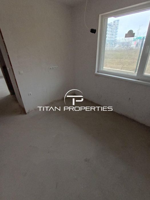 Тристаен апартамент в кв. Черно море , гр. Несебър