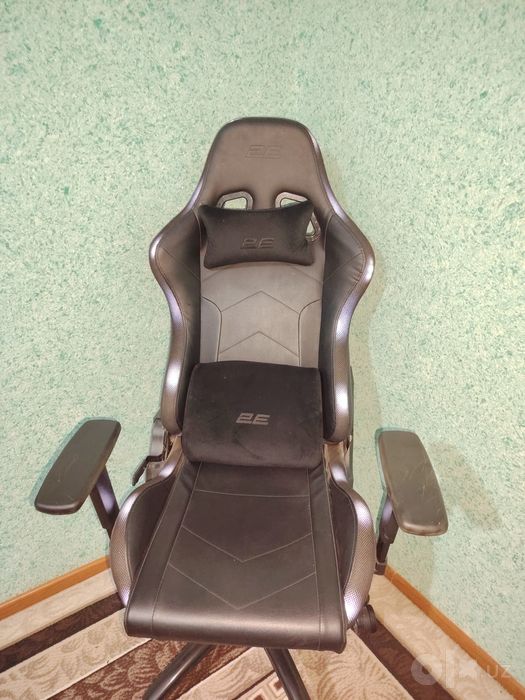 } Игровое кресло 2E GAMING OGAMA ll RGB Black