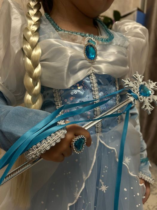 Платье эльзы на девочку.