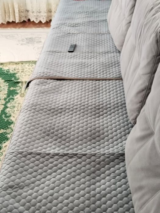 Диван для комнаты