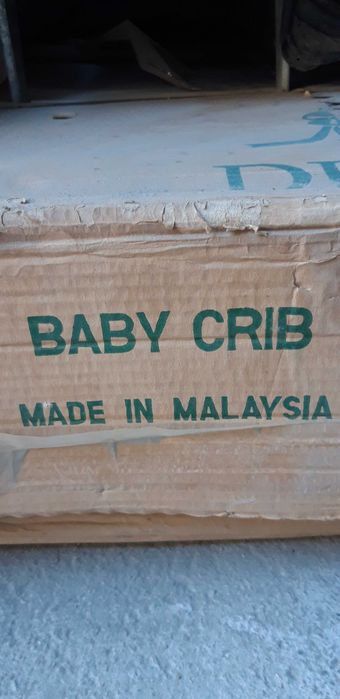 Детская кроватка