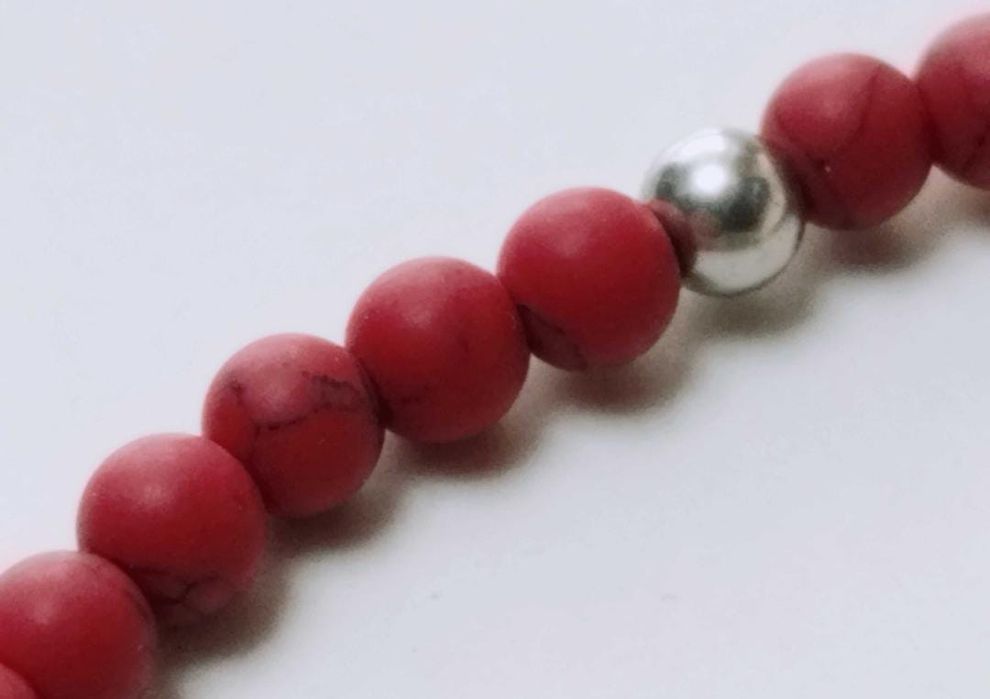 Bratara unisex Fossil elastica, marmura roșie si oțel inoxidabil,copii