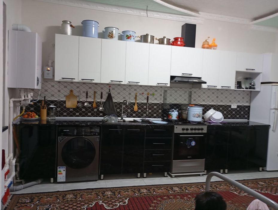 Продается 8 комнатный дом новостройка