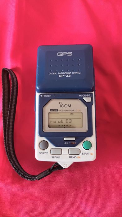 Icom GP-22 - ретро gps приемник, работещ, навигация, от 90-те, джи пи ес, за колекция, ресийвър