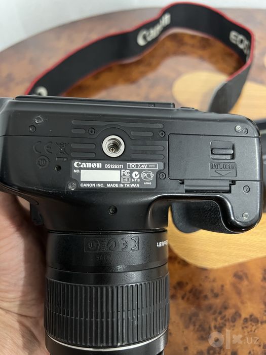 Canon EOS 600D sotiladi