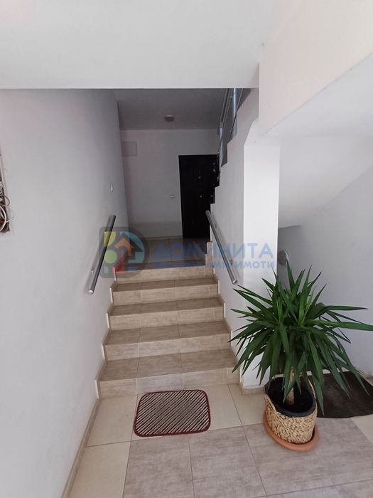 Продава се Двустаен апартамент в Царево - 45 кв.м за 1534 €/кв.м - Снимка #13