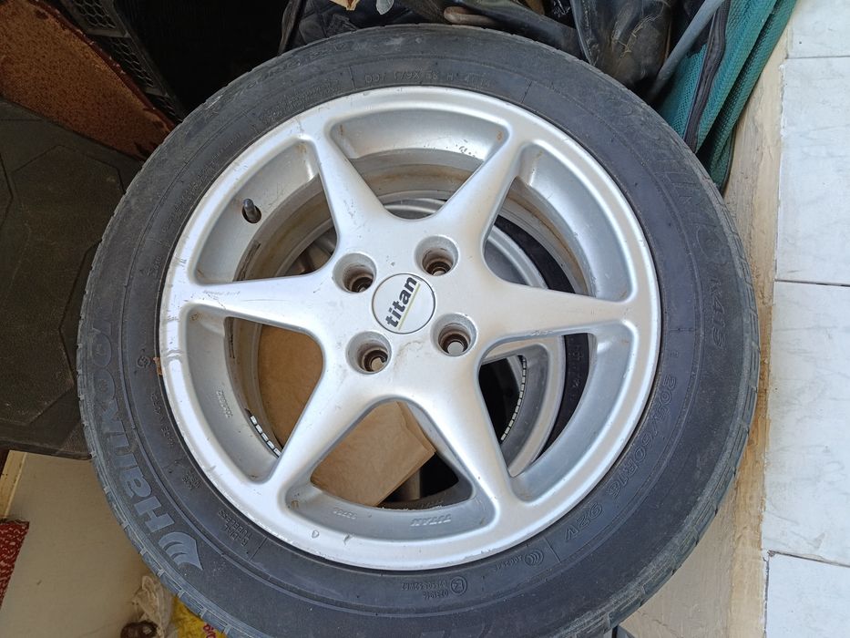 Продам диски оригинал ауди,R16