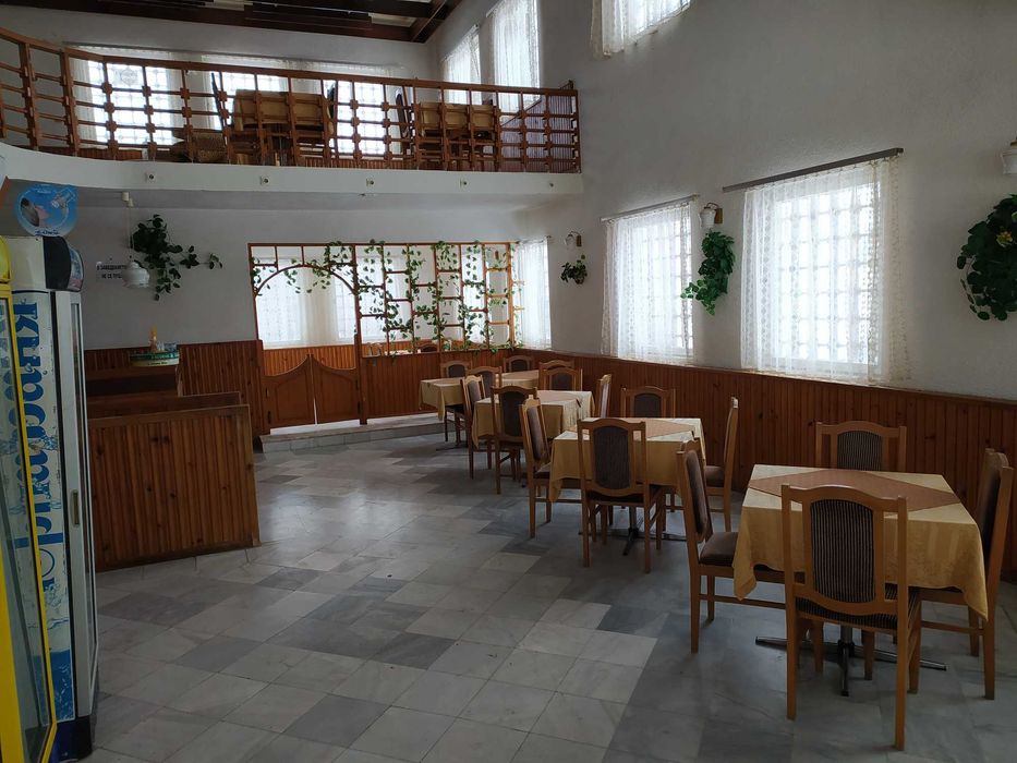 Продава се Къща в с. Мечка, Област Русе - 560 кв.м за 715 €/кв.м - Снимка #7