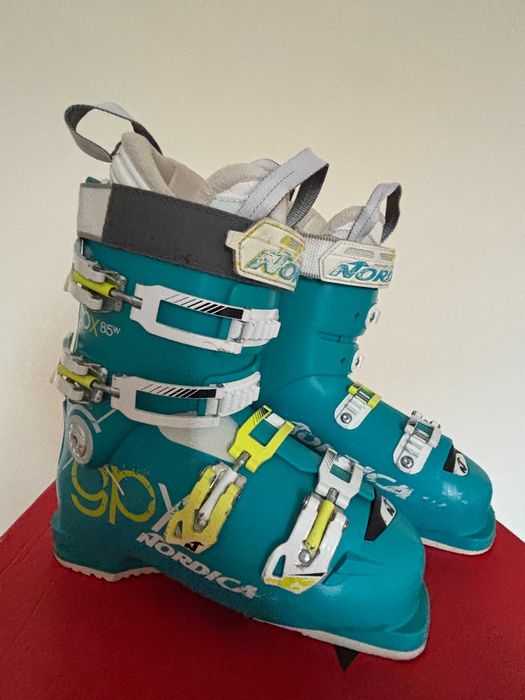 Clăpari Nordica mar. 25/25.5