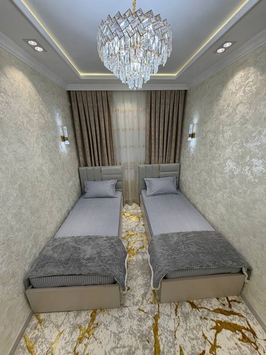 Чилонзор Ц кв 3/3/5 4 хона килинган янги ремонт одам яшалмаган