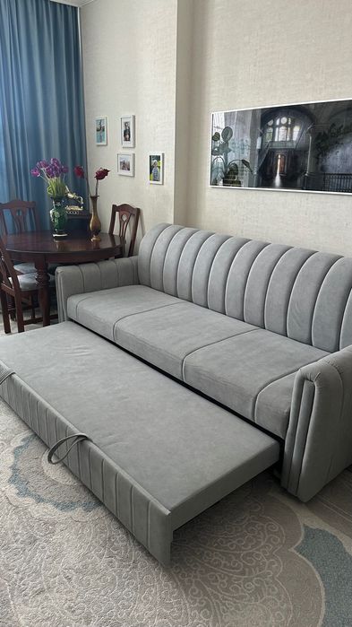 Продаётся стильный диван