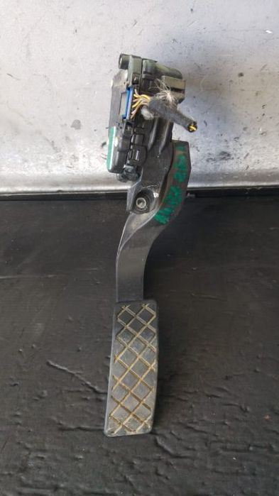 pedala acceleratie  audi a4 b7 8e1721523c