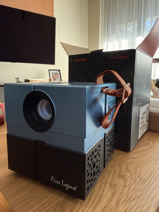 Проектор AOPENQH12a