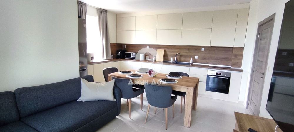 Продава се Тристаен апартамент в Бяла - 100 кв.м за 628 €/кв.м - Снимка #3