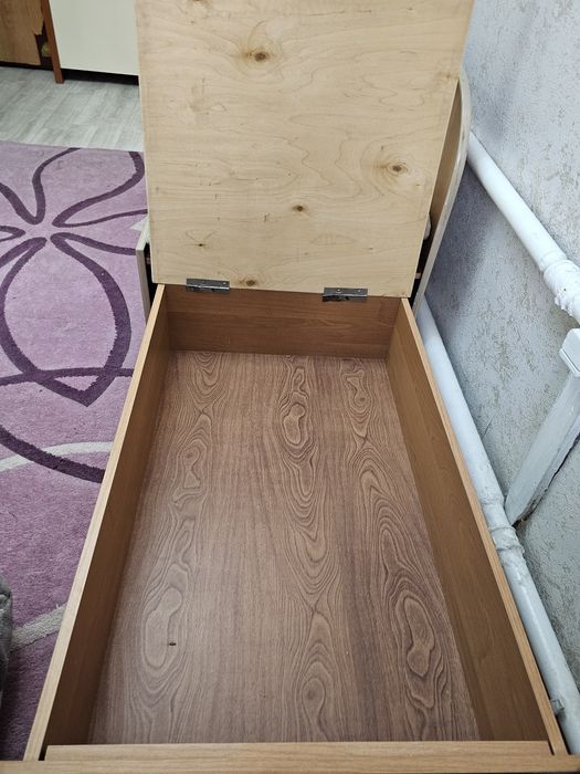 Продам односпальные детскую тахту