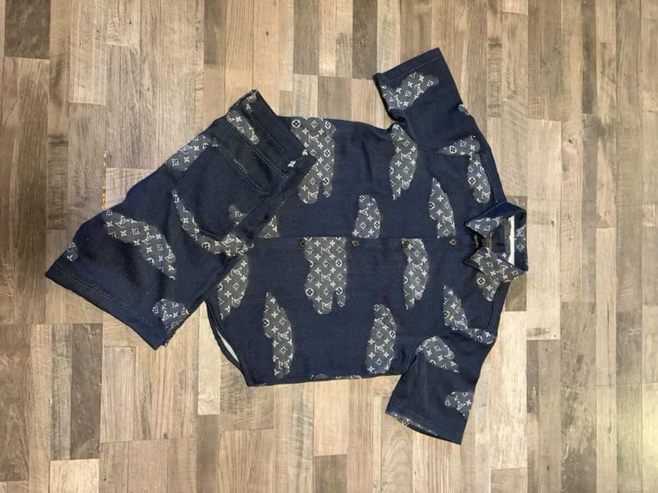 Compleu de blugi barbati model deosebit