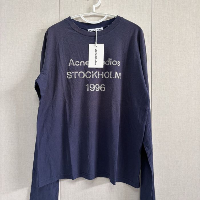 Лонгслив в стиле Acne Studios Stockholm 1996