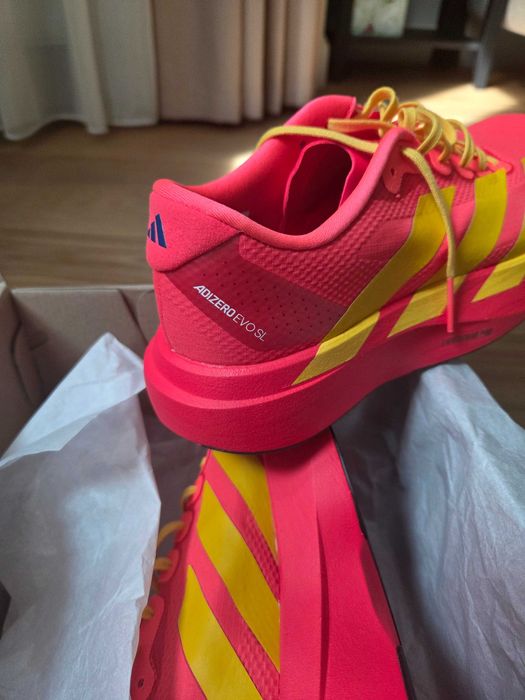 Adidas Adizero Evo SL, новые, US 10/ EU 44