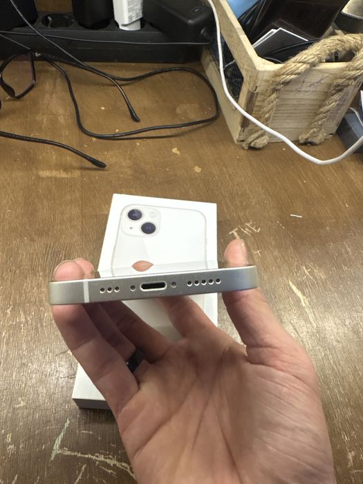 айфон 13 идеально сост