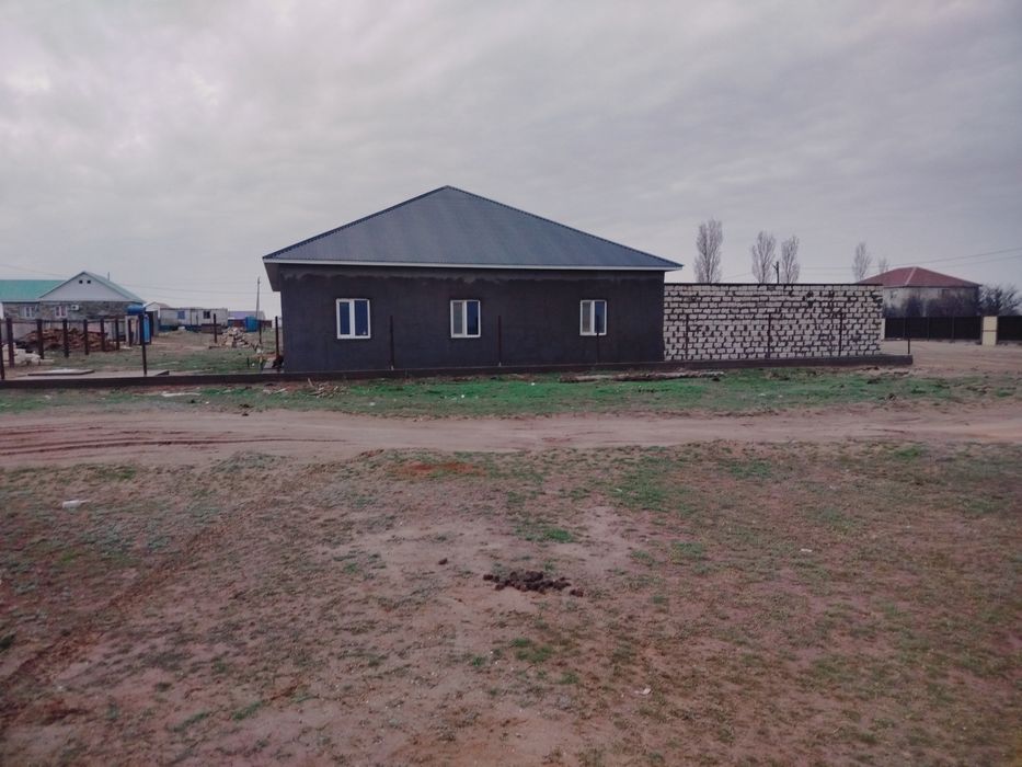 Толык битпеген уй сатылады
