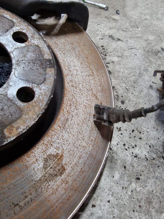 Sistem franare marit disc etrier fata vw t5 t6 caravelle multivan