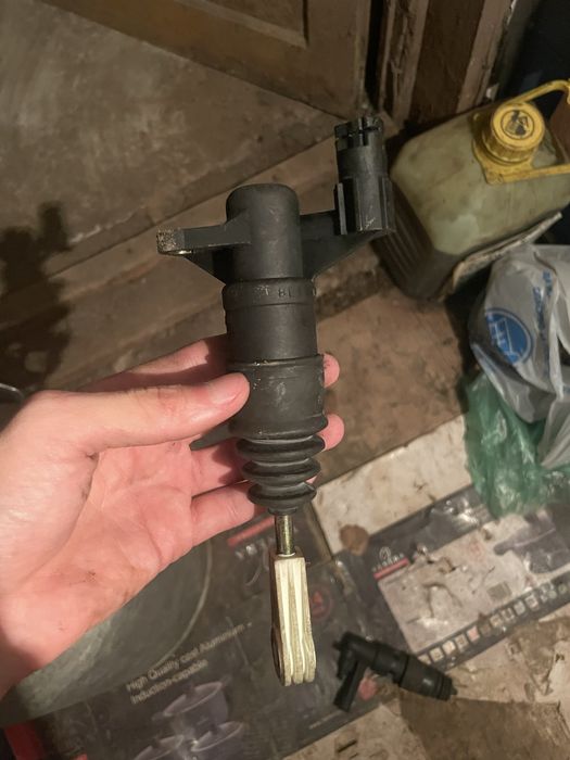 Запчасти Ауди А6 С5