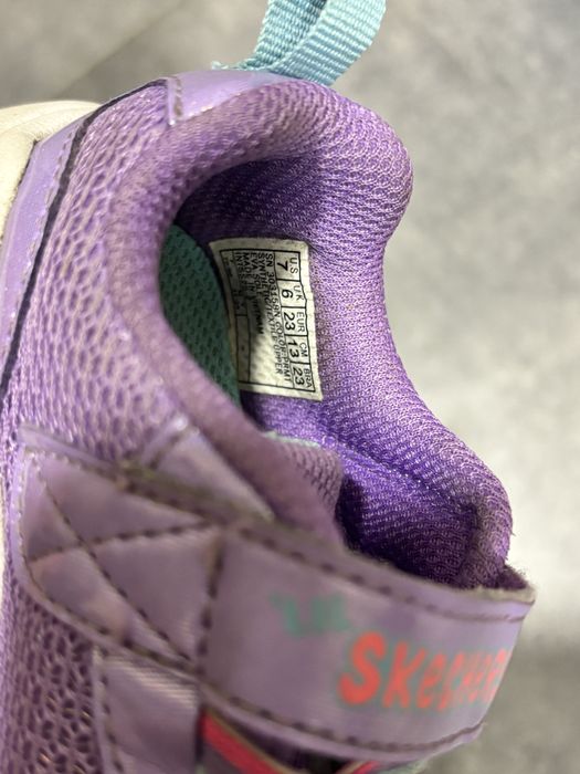 Детские кроссовки Skechers 23