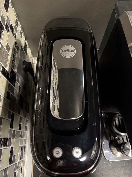 Кафемашина Lavazza Smeg AMM Black