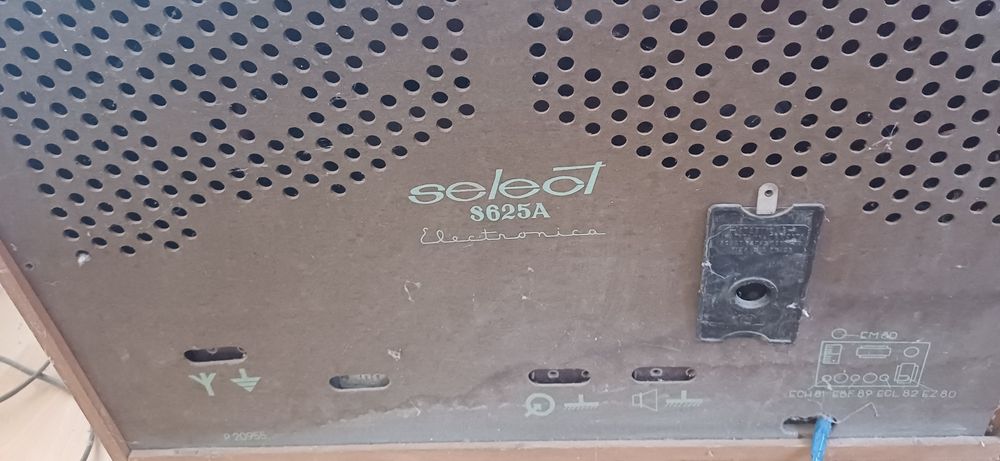 Piesa de colectie/muzeu. Radio Select  vechi perioada comunista