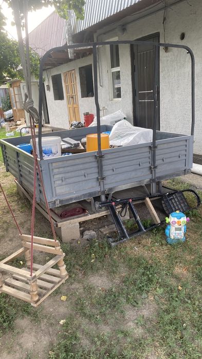 Уаз борт почти новый