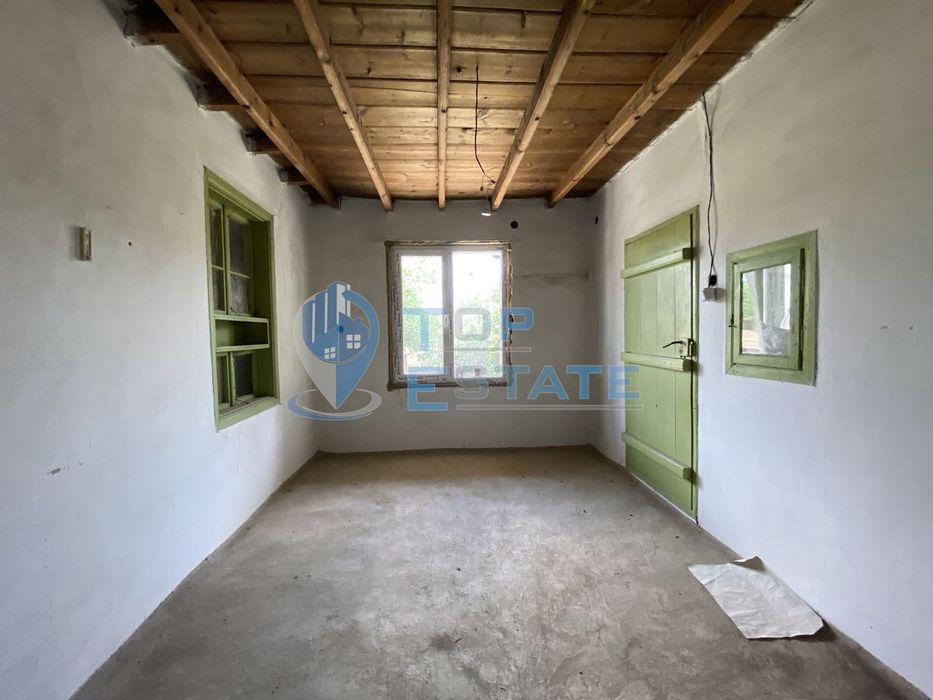 Продава се Къща в с. Никюп, Област Велико Търново - 90 кв.м за 423 €/кв.м - Снимка #1