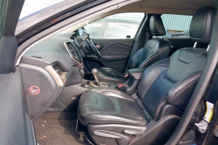 Dezmembrez Jeep Cherokee KL [2013 - 2017] SUV 5-usi 2.2 MultiJet II T