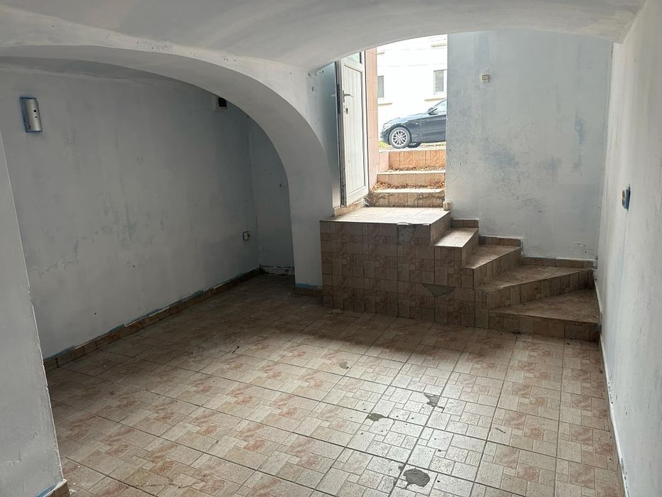 Închiriez apartament cu 2 camara zonă Bălcescu