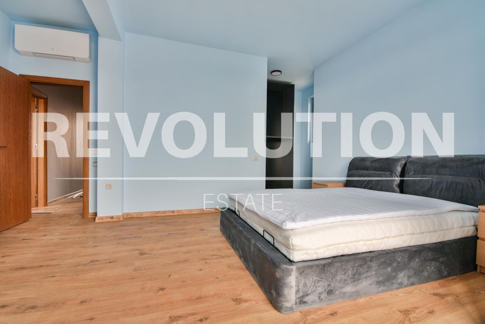 Дава се под наем Къща в София, Център - 180 кв.м за 2000 € - Снимка #3