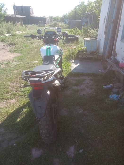 Продаю мотоцикл 250 куб